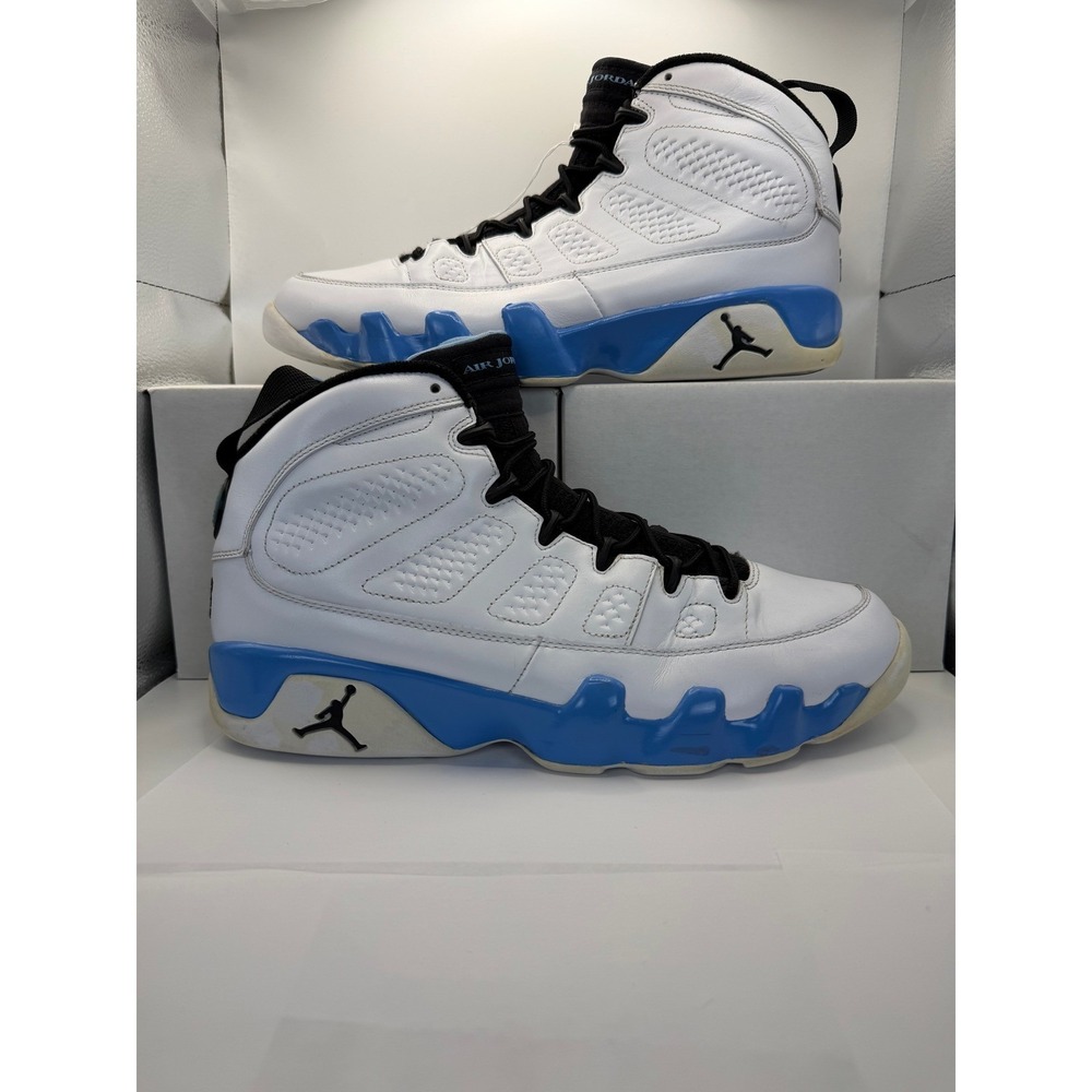 Air Jordan 9 Retro "Powder Blue" – Size 10.5